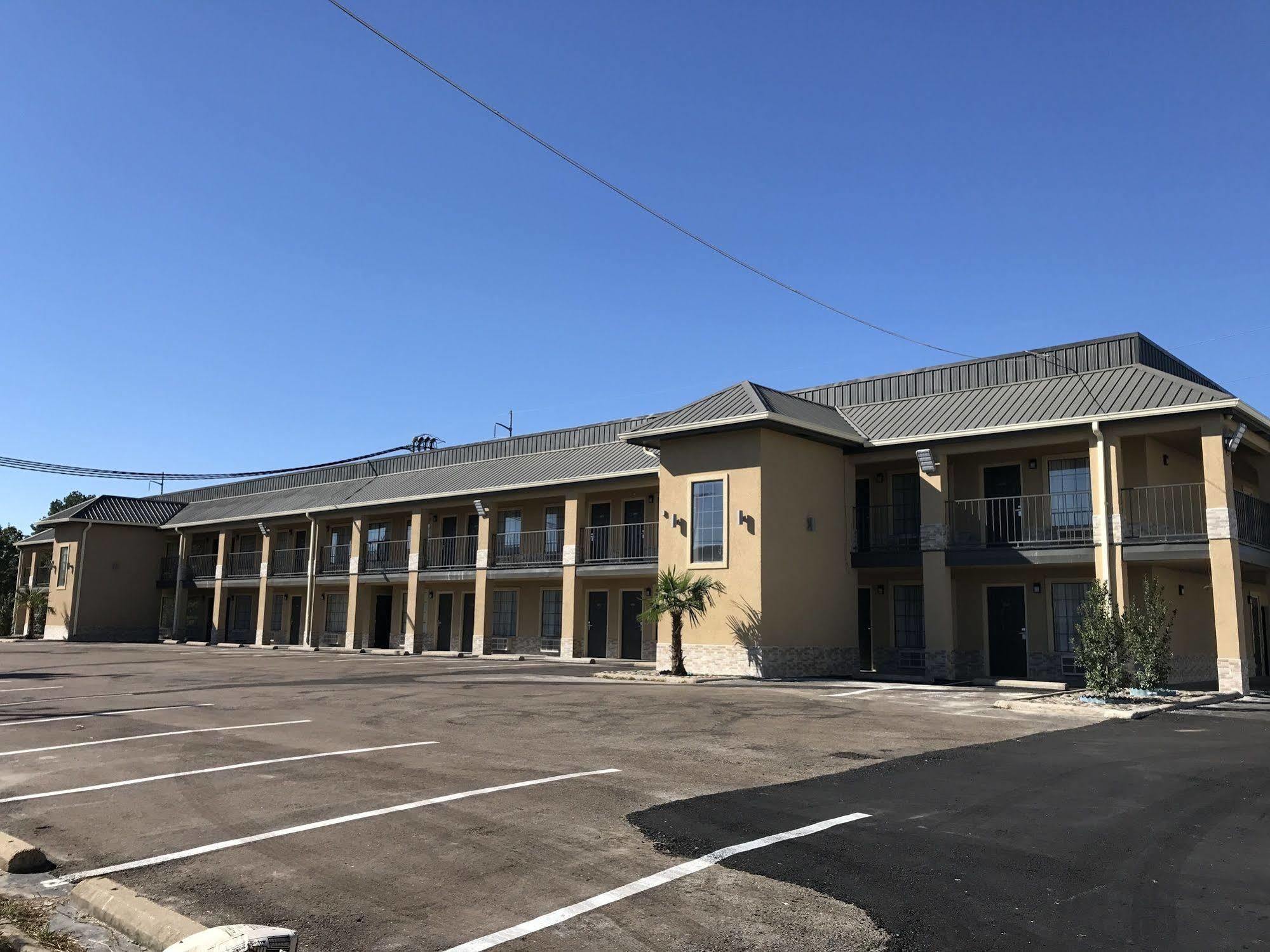 מלון Super 8 By Wyndham Jackson Ms מראה חיצוני תמונה